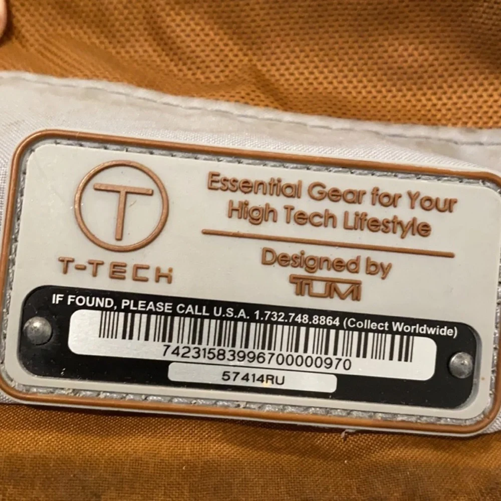 authentic T-Tech by Tumi signature messenger bag